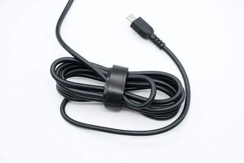 ThinkPad X1 Nano G2新搭档 一体式170cm USB-C 65W充电器实测